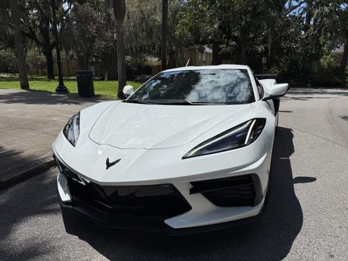 2023 Chevrolet Corvette Stingray w/1LT