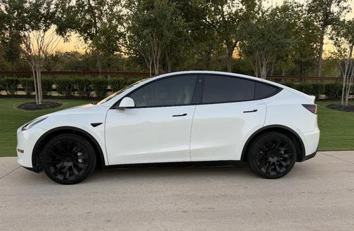 White 2021 Tesla Model Y Long Range