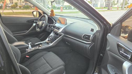 Black 2018 Mitsubishi Eclipse Cross SE