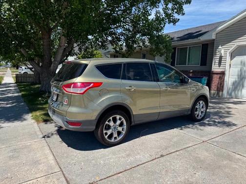 Green 2013 Ford Escape SEL