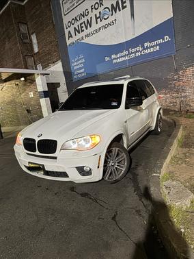 White 2013 BMW X5 xDrive35i Sport Activity
