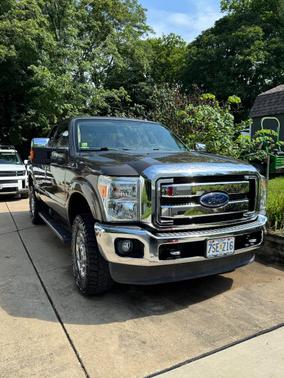 Brown 2016 Ford F-250 Lariat