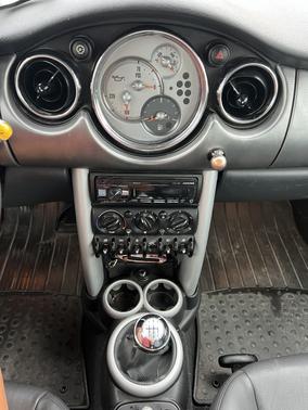 2005 MINI Cooper S Base