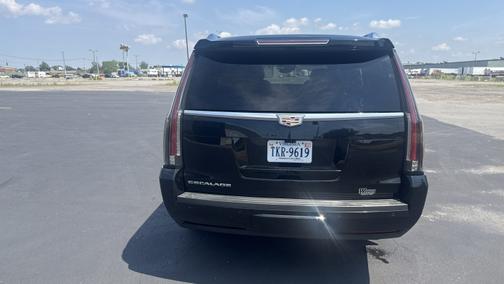 2020 Cadillac Escalade ESV Luxury