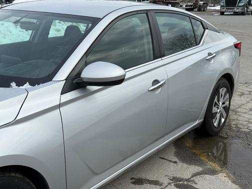 Silver 2019 Nissan Altima 2.5 S