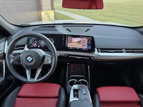 White 2023 BMW X1 xDrive 28i