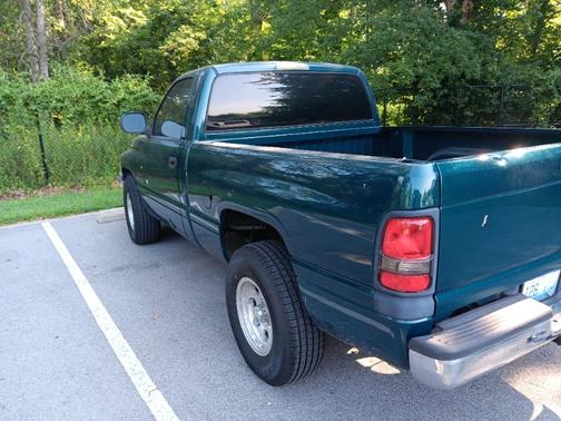 1998 Dodge Ram 1500 Base