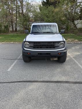 White 2022 Ford Bronco Base Advanced