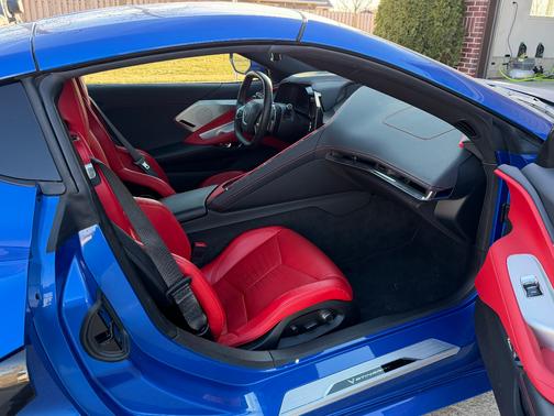 2020 Chevrolet Corvette Stingray w/2LT