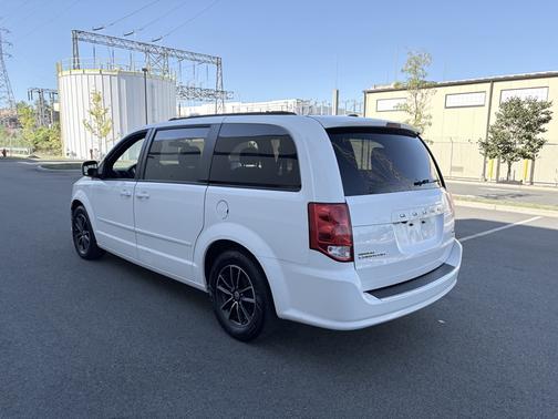 2016 Dodge Grand Caravan R/T