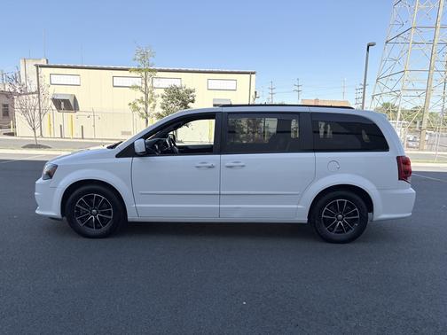 2016 Dodge Grand Caravan R/T