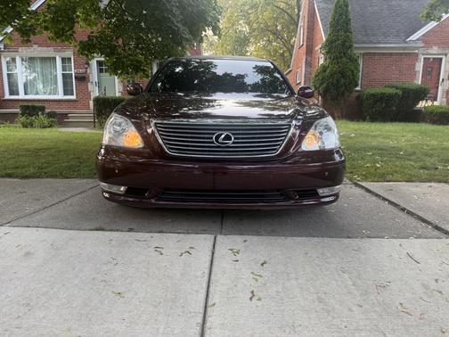 2005 Lexus LS 430 Base