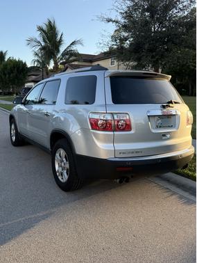 2012 GMC Acadia SLE