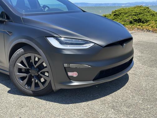 2023 Tesla Model X Base