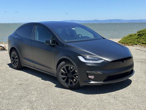 2023 Tesla Model X Base