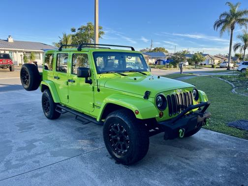 2013 Jeep Wrangler Unlimited Sahara
