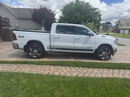 2024 RAM 1500 Limited
