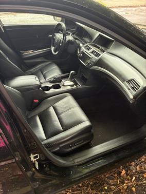 Black 2014 Honda Crosstour EX-L