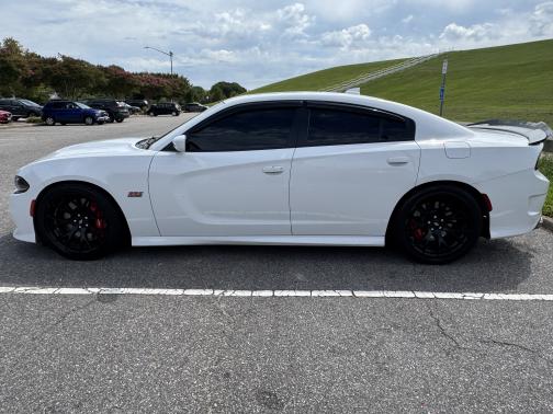 2019 Dodge Charger Scat Pack