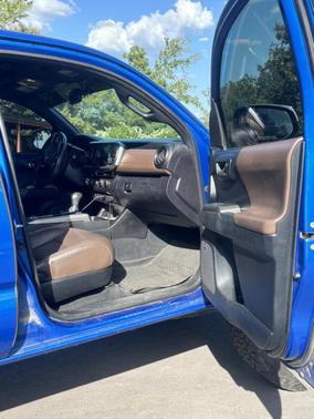 Blue 2016 Toyota Tacoma Limited