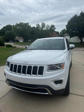 White 2015 Jeep Grand Cherokee Limited