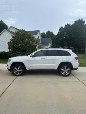White 2015 Jeep Grand Cherokee Limited