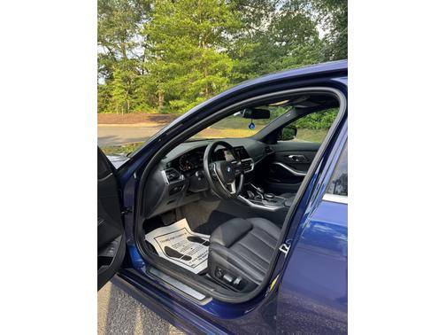 2020 BMW 330 i xDrive