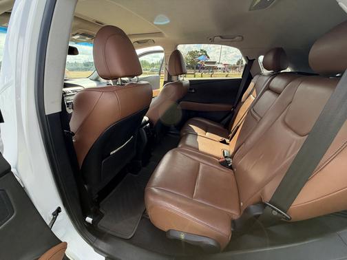 White 2015 Lexus RX 350 Base