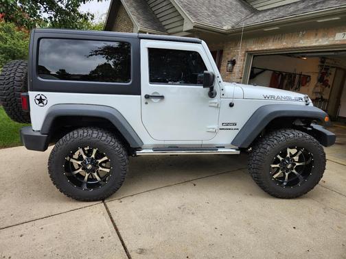 White 2015 Jeep Wrangler Sport
