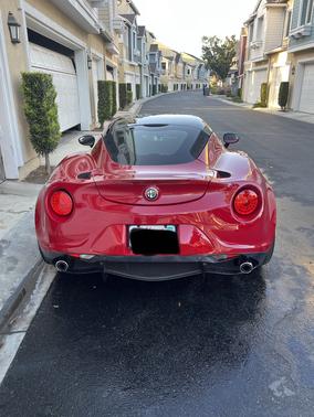 2015 Alfa Romeo 4C Base