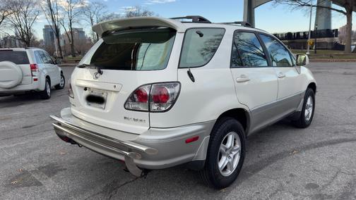 2001 Lexus RX 300 Base