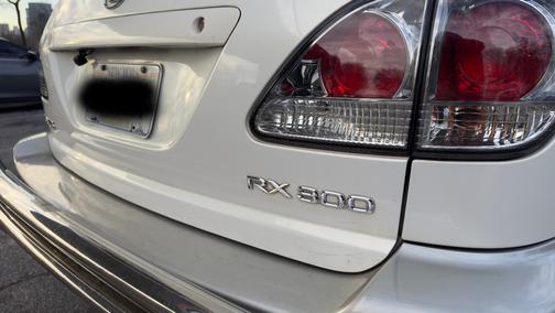 2001 Lexus RX 300 Base