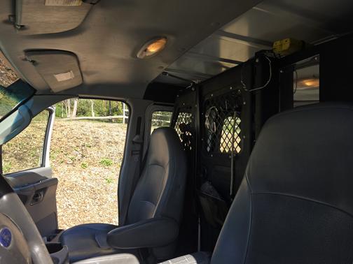 2007 Ford E350 Super Duty Base