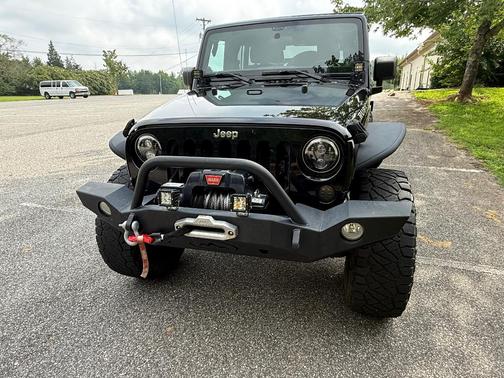 Black 2012 Jeep Wrangler Unlimited Rubicon
