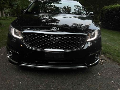 Photo 4 of 30 of 2016 Kia Sedona SX-L