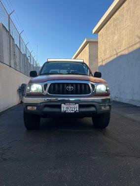 2004 Toyota Tacoma PreRunner Double Cab