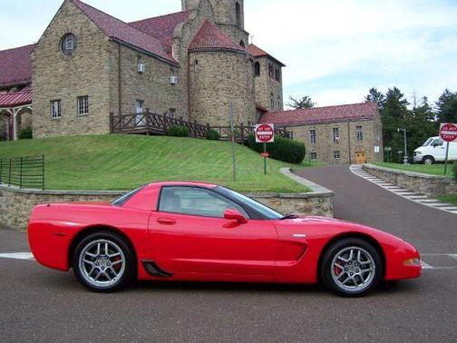 Red 2002 Chevrolet Corvette Z06