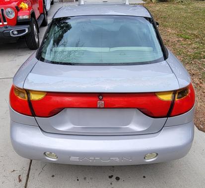 2001 Saturn SC 1