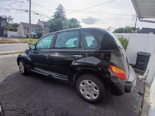 2004 Chrysler PT Cruiser Base