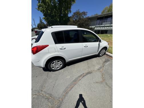 2012 Nissan Versa 1.8 S