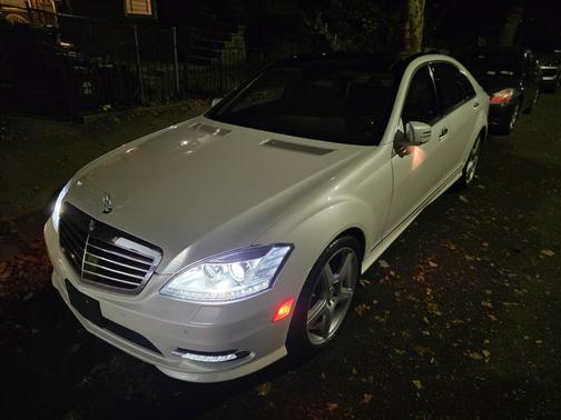 2010 Mercedes-Benz S-Class S 550