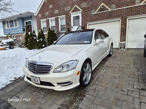 2010 Mercedes-Benz S-Class S 550