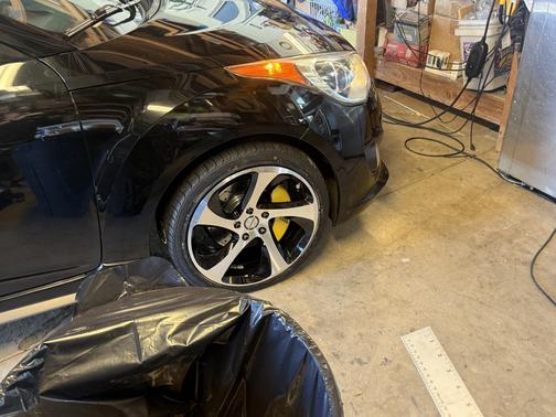 Black 2016 Hyundai Veloster Turbo