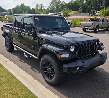 2022 Jeep Gladiator Altitude