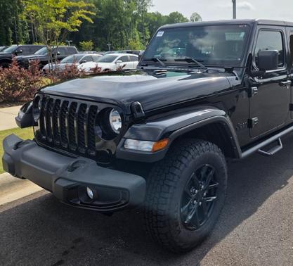 2022 Jeep Gladiator Altitude