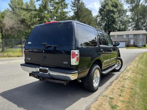 2000 Ford Expedition XLT 4WD