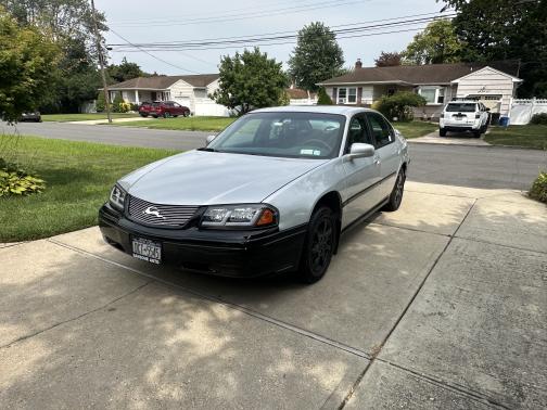 2003 Chevrolet Impala Base