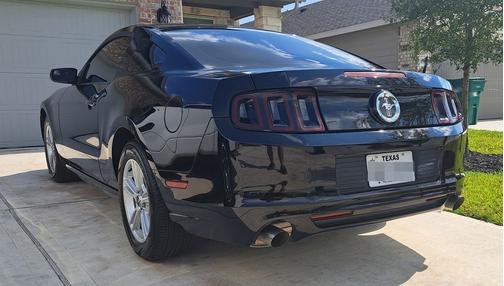 2014 Ford Mustang V6