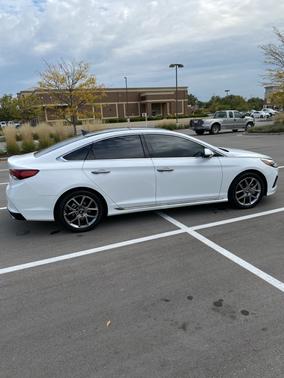 2018 Hyundai SONATA Limited 2.0T+