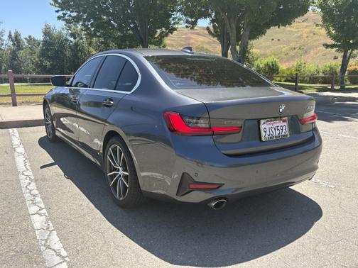 2020 BMW 330 i
